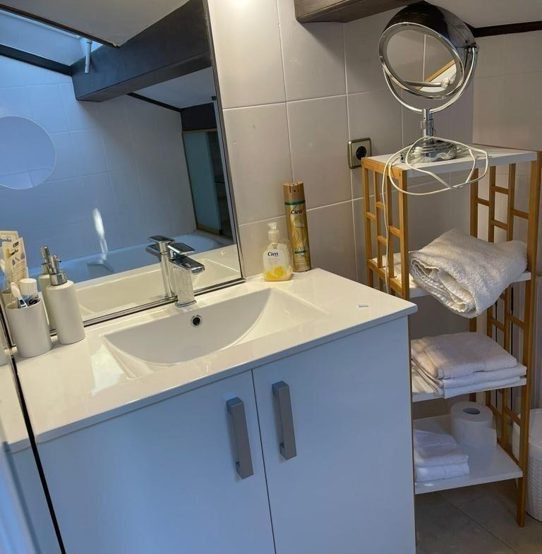 Chalet en venta en situacion privilegiada cerca del mar en Platja D’Aro – v-20180