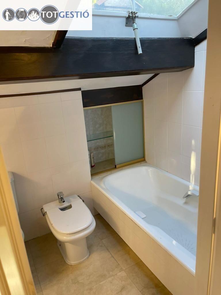 Chalet en venta en situacion privilegiada cerca del mar en Platja D’Aro – v-20180