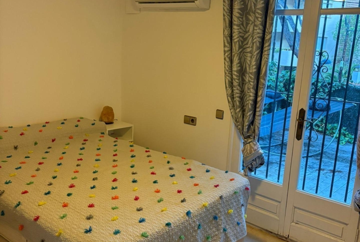 Chalet en venta en situacion privilegiada cerca del mar en Platja D’Aro – v-20180